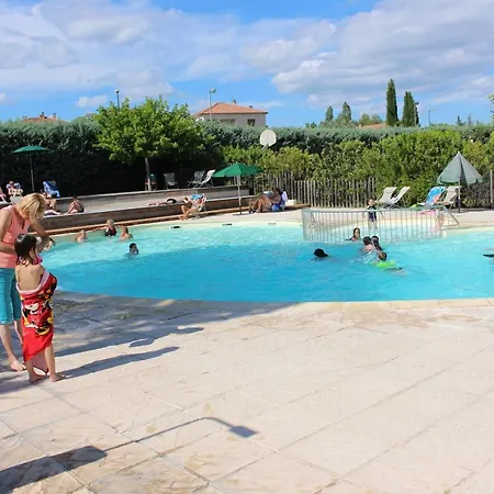 Kamp alanı Camping Les Routes De Provence Forcalquier