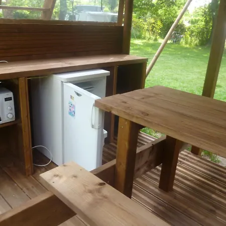 キャンプ場 Camping Les Routes De Provence