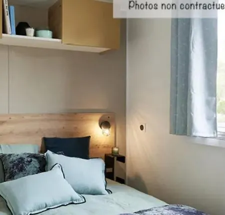 Camping Les Routes De Provence Campsite Forcalquier