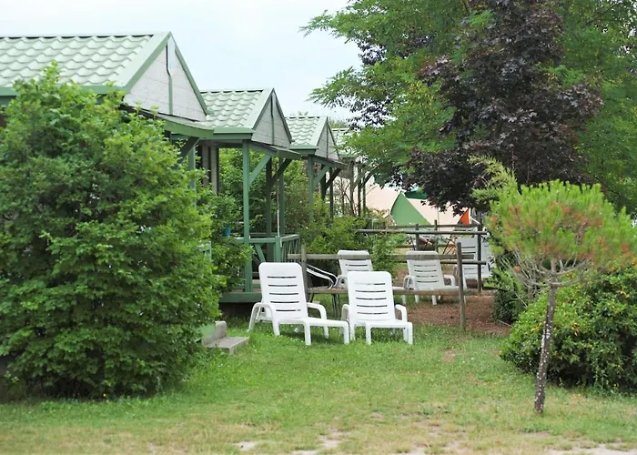 Camping Les Routes De Provence